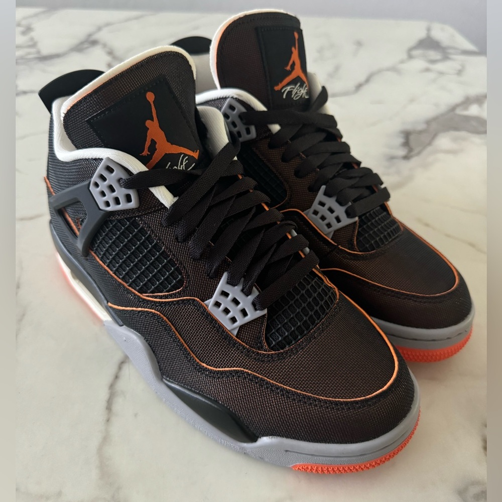 Air Jordan 4 Retro SE ‘Starfish’